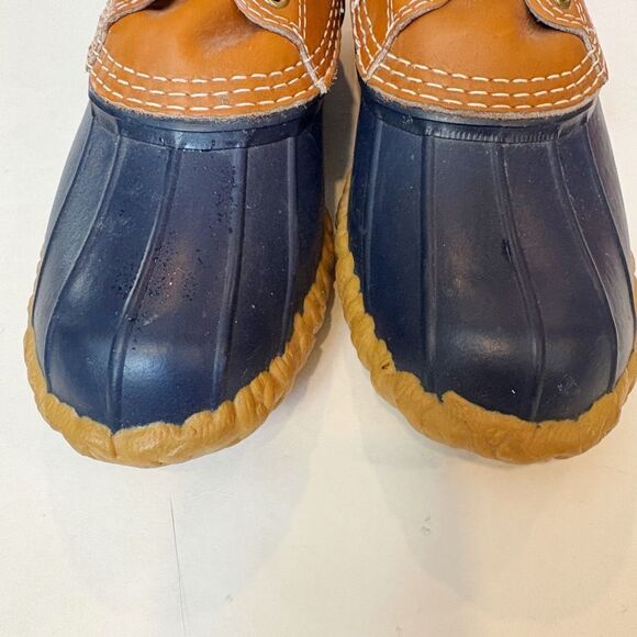 L.L. Bean Boots Duck Boots Navy Blue Waterproof Women’s size 8 - Picture 2 of 8